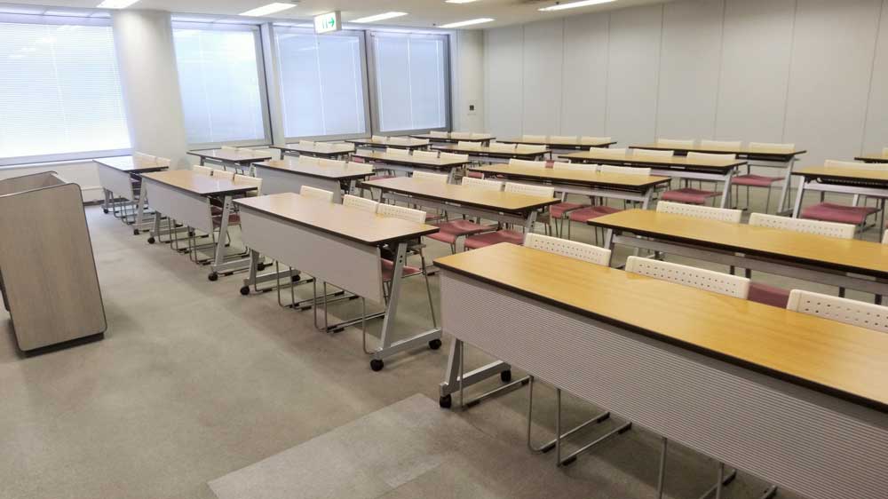 写真:左前方から見た南101の室内